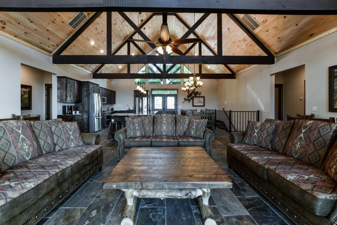 Lodge 73 Бренсон Екстер'єр фото