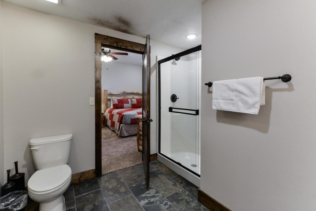 Lodge 73 Бренсон Екстер'єр фото